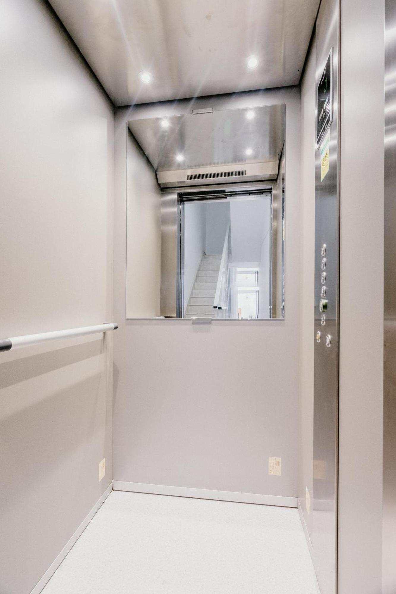 Апартаменти La88 Bayview Penthouse With Jacuzzi Сліма Екстер'єр фото